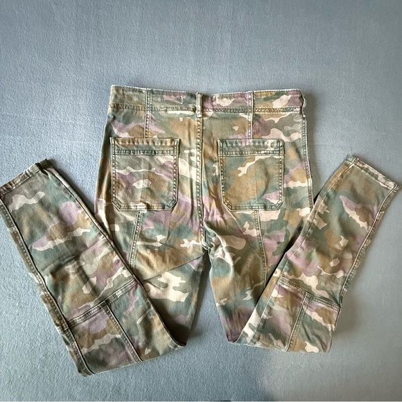 Anthropologie Girls high rise button fly camo utility camo slim pants 29 - Picture 10 of 12